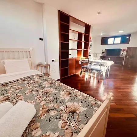 Apartment L'attico Di Betta Per4 *