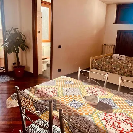 Apartment L'attico Di Betta Per4